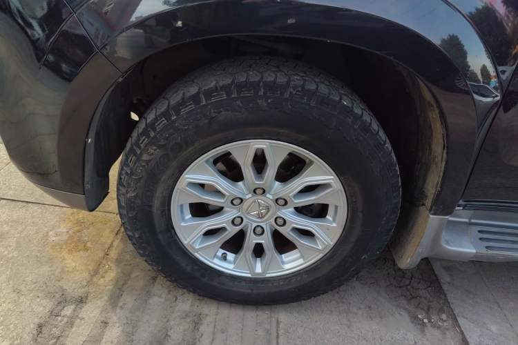 Used JMC Yusheng S350 2016 2.0T Automatic All-Wheel Drive Gasoline Luxury Edition 5 Seats