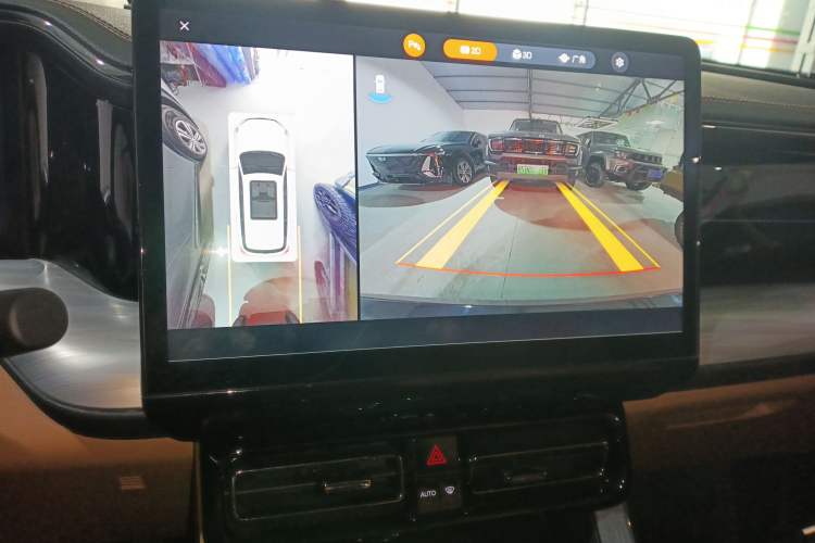 Used GAC Trumpchi ES9 2024 PHEV with 143 km Max