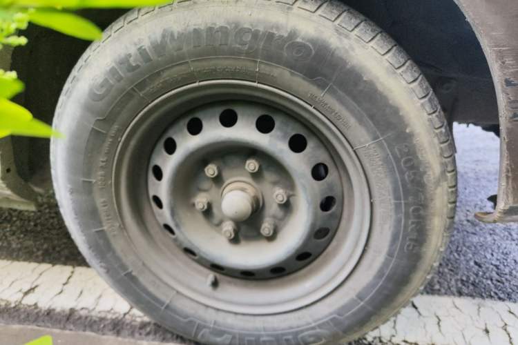 Used Foton MP-X E 2017 2.0L New Express Long Wheelbase 4Q20M