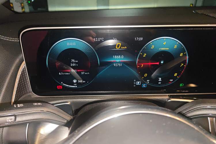 Used Mercedes-Benz GLB 2020 Facelift GLB 200 Fashion Edition
