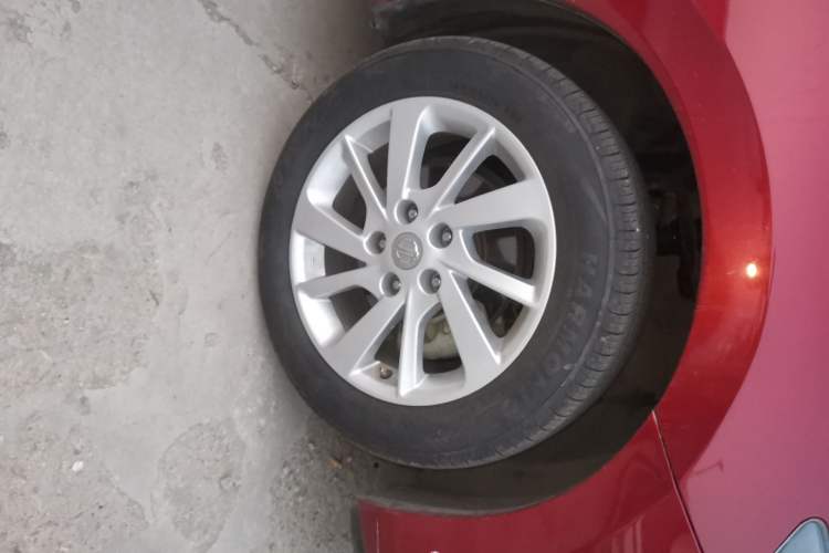 Used Nissan Tiida 2016 1.6L CVT Cool Dynamic Edition
