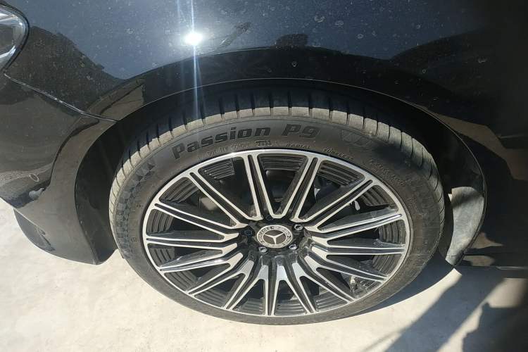 Used Mercedes-Benz E-Class 2019 Restyled E 300 L Sporty and Stylish Edition