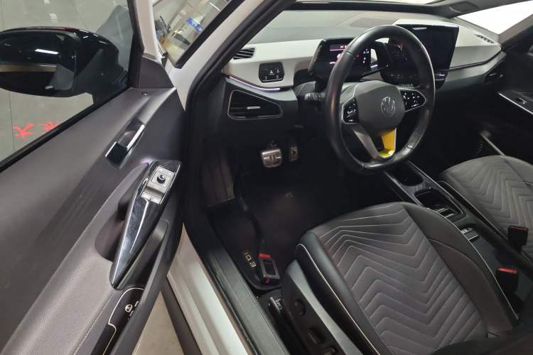 Used Volkswagen ID.3 2023 Pure Smart Edition