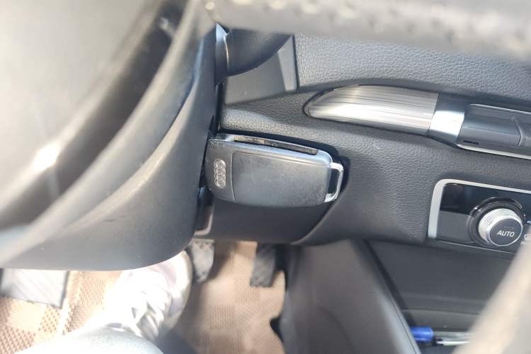 Used Audi A3 2014 Limousine 35 TFSI Automatic Comfort Model