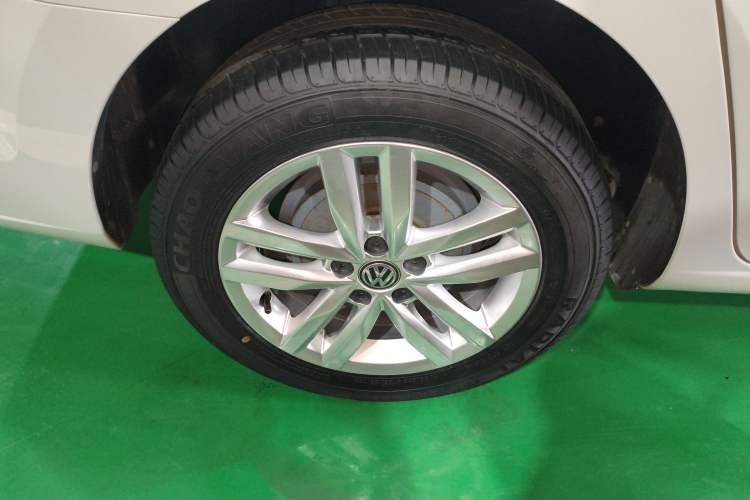 Used Volkswagen Jetta 2017 1.5L Automatic Comfort Model Exterior 5