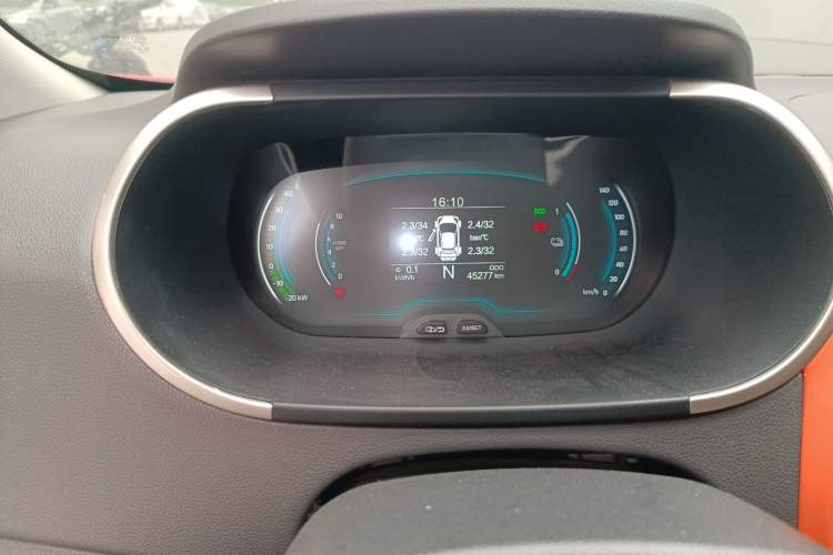 Used Chery QQ Little Ant 2019 4-Seater Smart Edition 30.6 kWh Odometer Close Up