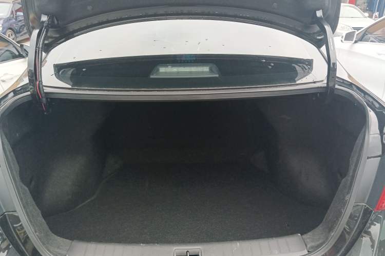 Used Nissan Sylphy 2024 Restyled Version 2 Classic 1.6XE CVT Comfort Edition Trunk