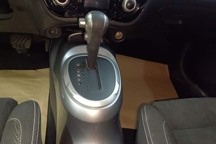 Used Infiniti ESQ 2014 1.6L Spontaneous Edition
