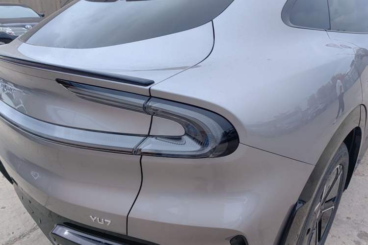Used Xiaomi Auto YU7 2025 Ultra-Long Range Rear-Wheel Drive Version

