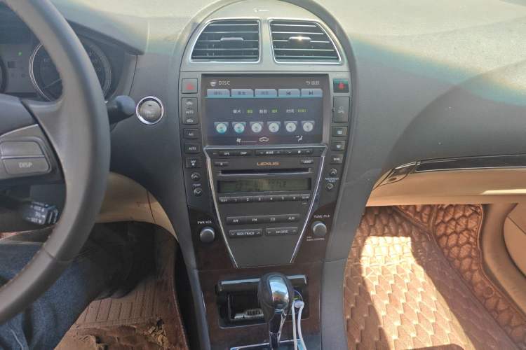 Used Lexus ES 2010 240 Elegant Edition
