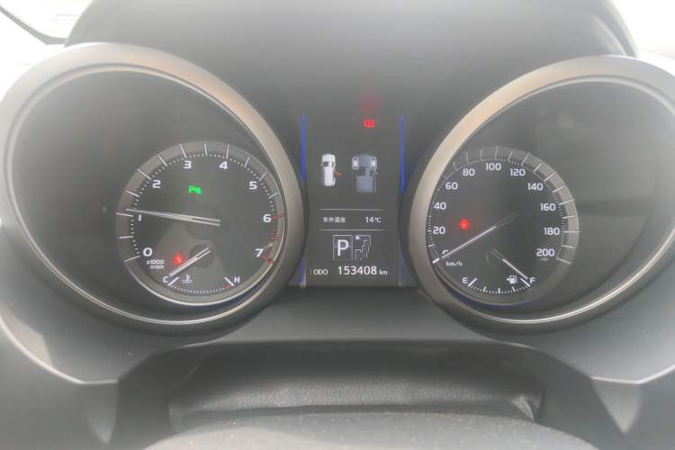 Used Toyota Prado 2014 4.0L Automatic TX-L NAVI
