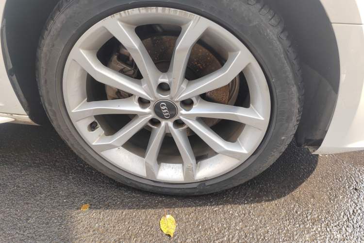 Used Audi A4L 2019 40 TFSI Fashion Edition China VI Emission Standard
