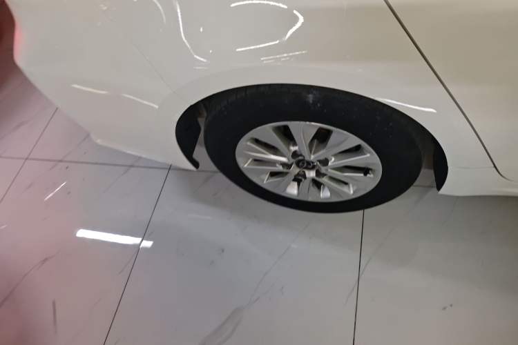 Used Toyota Corolla 2023 1.8L Smart Electric Hybrid Dual-Motor Pioneer Edition