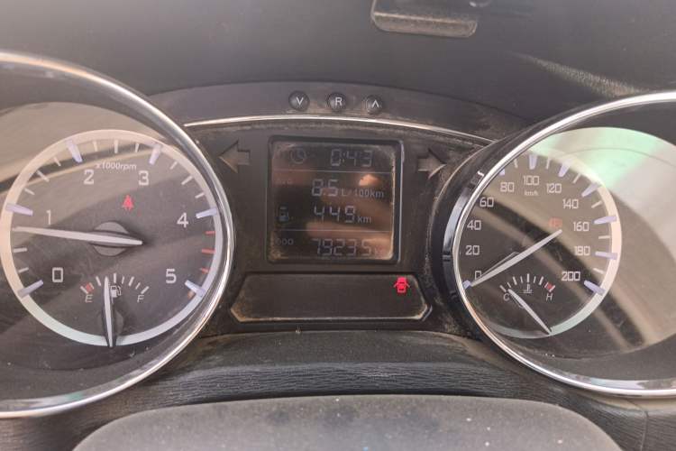 Used JAC T6 2016 2.8T Diesel Creator Edition Comfort Long-Wheelbase HFC4DA1-2C