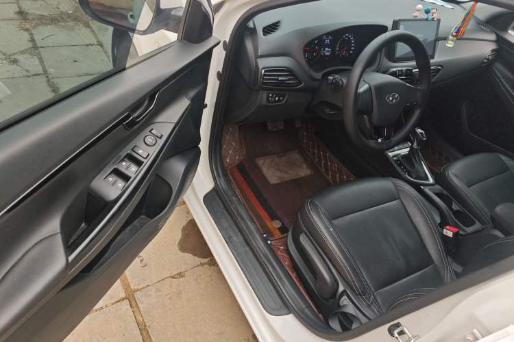 Used Hyundai Celesta 2018 1.6L Automatic GL Enjoyment Edition China VI compliant
