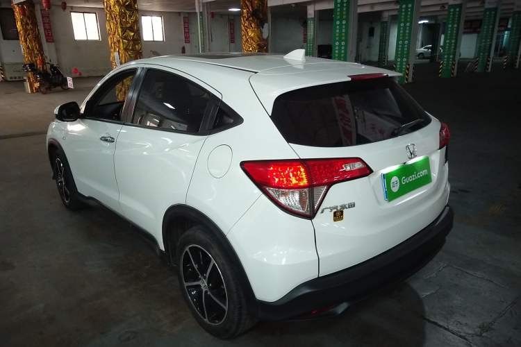 Used Honda Vezel 2020 1.5L CVT Pioneer Edition
