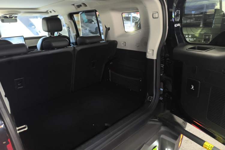 Used JETOUR Traveler 2023 2.0T All-Wheel-Drive CrossPRO
