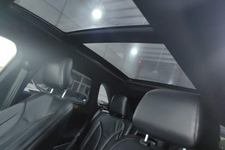 Used Lincoln MKC 2017 2.0T Two-Wheel Drive Deluxe Edition