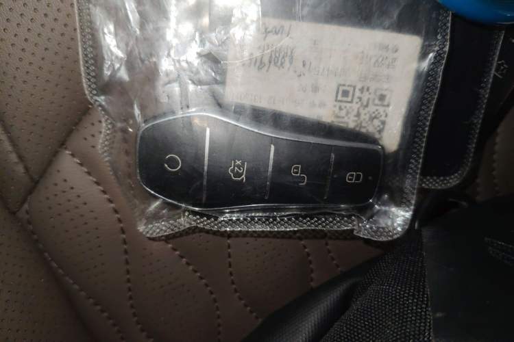 Used BYD Han 2025 DM-i 125KM Prestige Model
