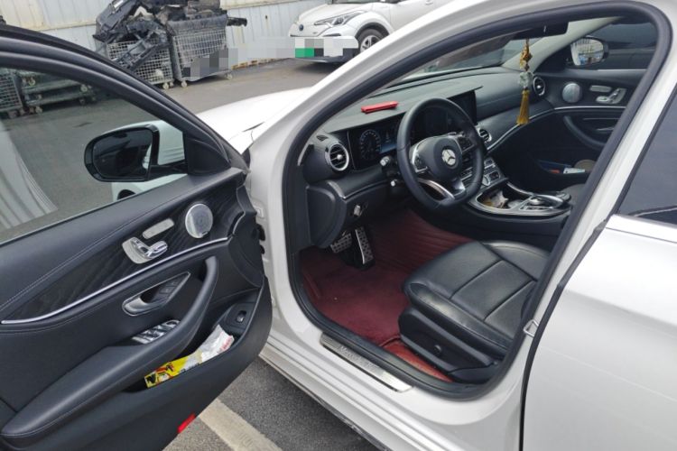 Used Mercedes-Benz E-Class 2018 Restyled E 300 L Sporty and Stylish Edition Driver Seat