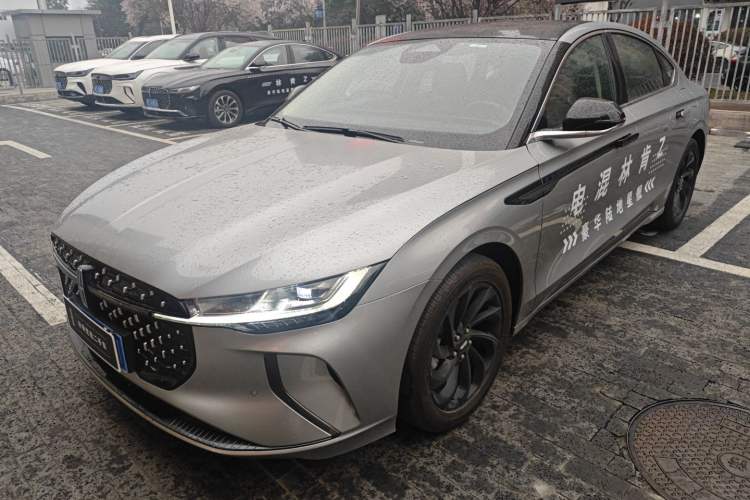 Used Lincoln Z 2025 2.0T Prestige Hybrid Edition