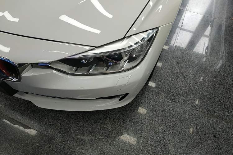 Used BMW 3 Series 2014 320Li Fashion Model
