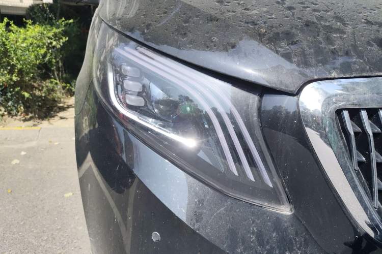 Used Mercedes-Benz Vito 2021 2.0T Elite Version 7 Seats