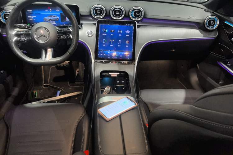 Used Mercedes-Benz C-Class 2024 Second Facelift C 260 L Sport Edition
