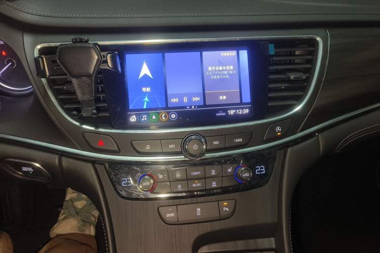 Used Buick LaCrosse 2021 652T Luxury Model Audio And AC Panel