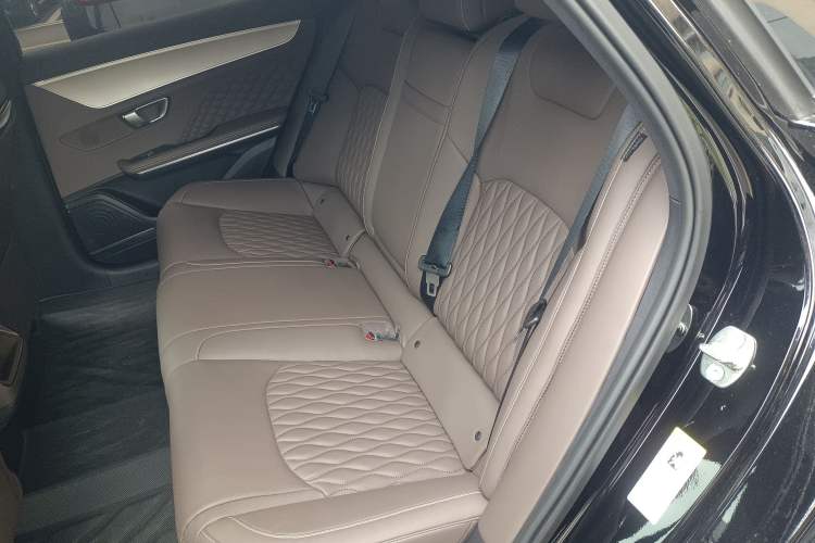 Used BYD Han 2024 DM-i Glory Edition 121KM Prestige Model
