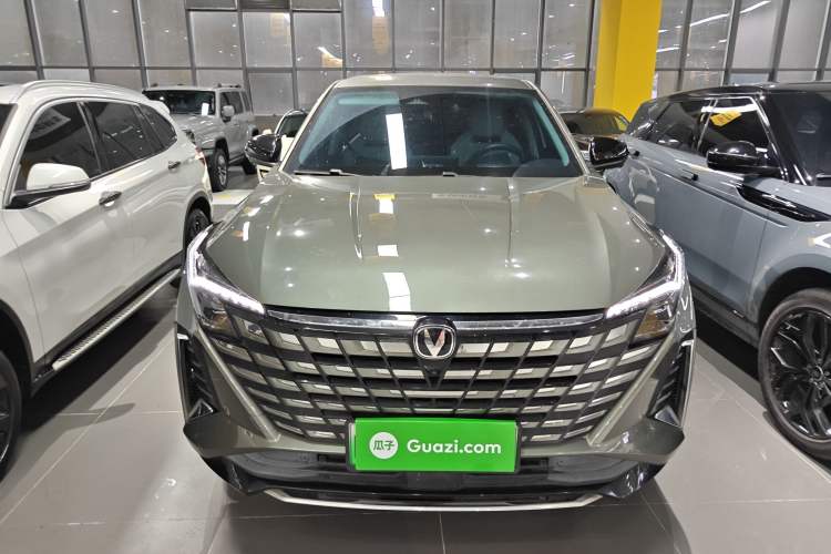 Used CHANGAN UNI-Z New Energy 2024 Blue Whale Smart Electric iDD 125km Excellence Model Front