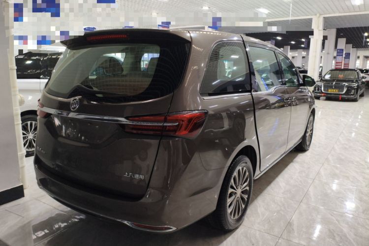 Used Buick GL8 2023 Land Executive Class Comfort Model
