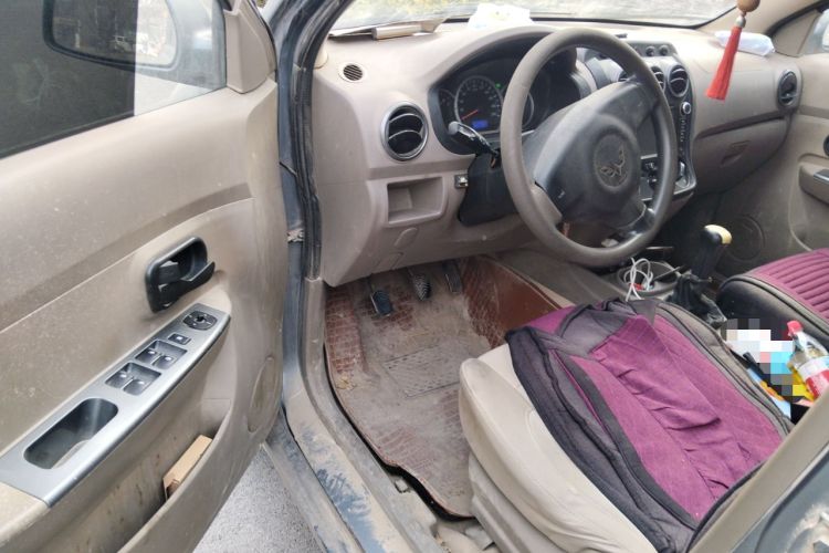 Used Wuling Hongguang 2014 1.2L Standard Model China IV