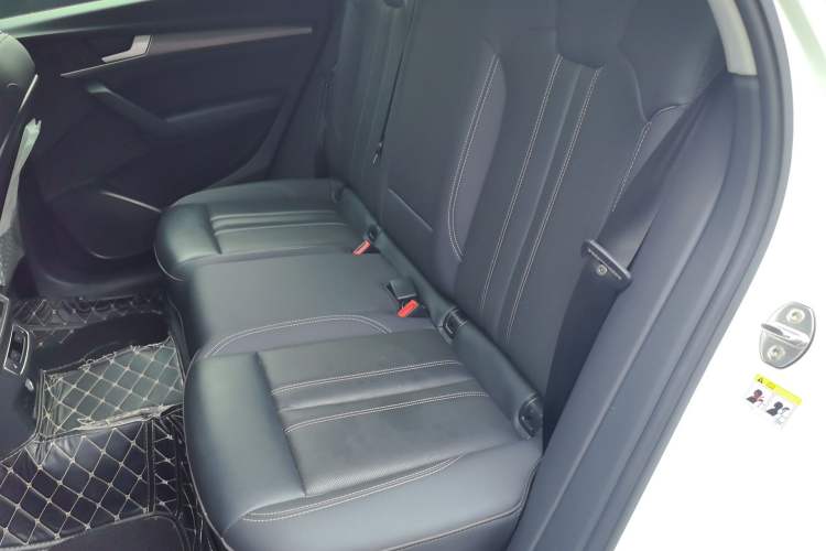 Used Audi Q5L 2021 40 TFSI Fashion Dynamic Model
