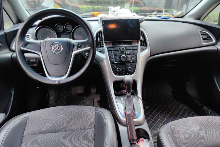 Used Buick GT 2013 XT 1.6L Automatic Fashion Edition