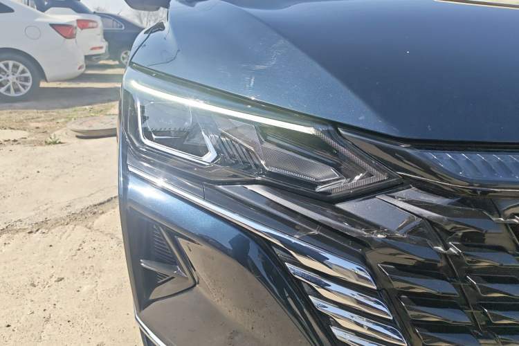 Used Dongfeng Aeolus Yixuan MAX 2021 1.5T Super-Powered Dad Edition