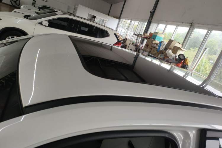 Used CHANGAN UNI-Z New Energy 2024 Blue Whale Smart Electric iDD 125km Excellence Model Roof