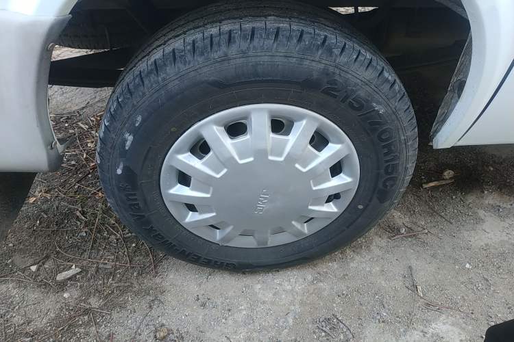 Used JMC Transit 2017 2.8T Commercial Version Short Wheelbase Mid-Roof 6/7/8-Seater JX493