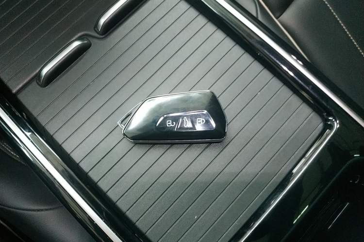 Used Volkswagen ID.4 X 2024 Pure & Smart Edition Interior 1