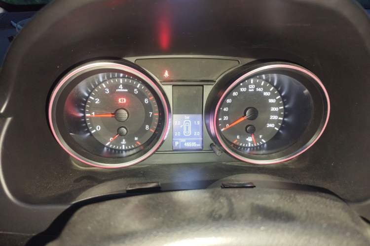 Used Haval H6 2015 Sport Edition 1.5T Automatic Two-Wheel Drive Luxury Model Instrument Cluster