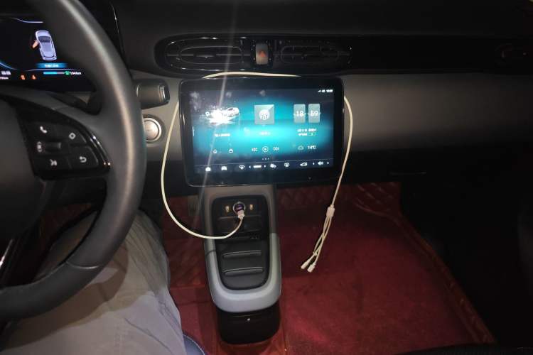 Used Leapmotor T03 2020 400 Luxury Edition Audio And AC Panel