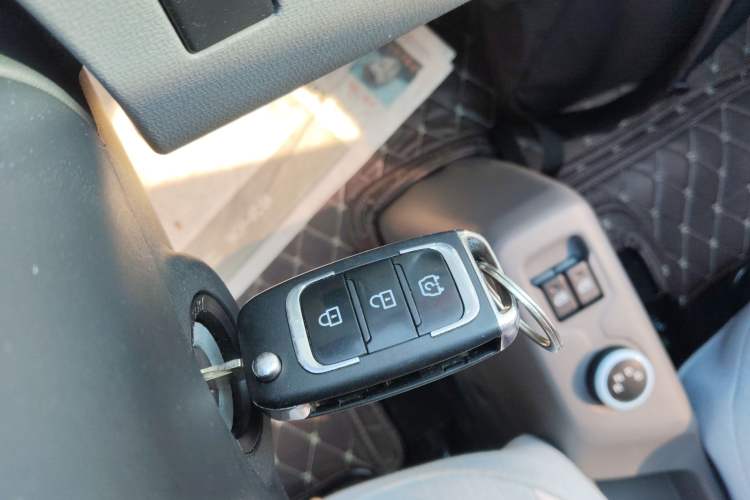 Used Dongfeng Fengon MINIEV 2022 Simple Style Comfort Version
