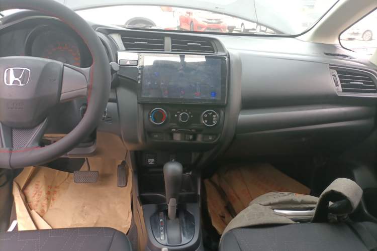 Used Honda Fit 2018 1.5L CVT Comfort Sunroof Version