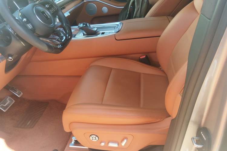 Used Tank 700 New Energy 2024 Hi4-T Extreme Edition Left Front Seat