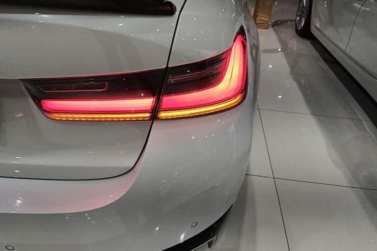 Used BMW i3 2022 eDrive 35 L