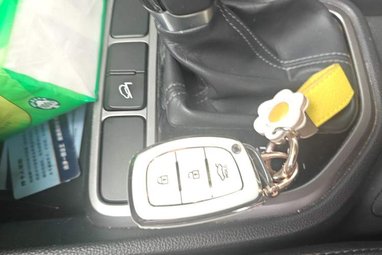 Used Hyundai ix25 2015 1.6L Automatic Two-Wheel Drive Smart GLS Trim