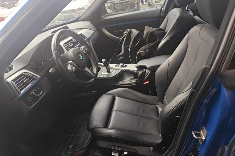 Used BMW 3 Series GT 2016 320i Design Package Edition Left Front Seat