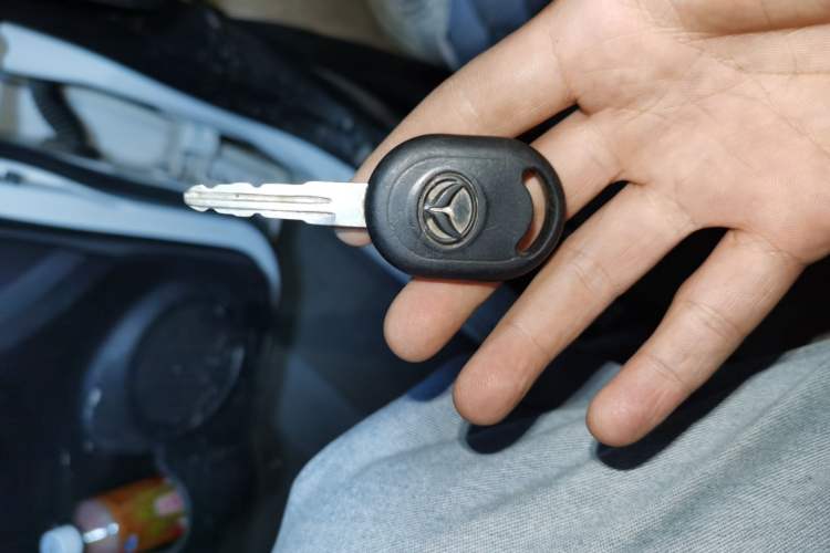 Used HYOSOW H2 2016 H2E 1.5L Elite Model BJ415B
