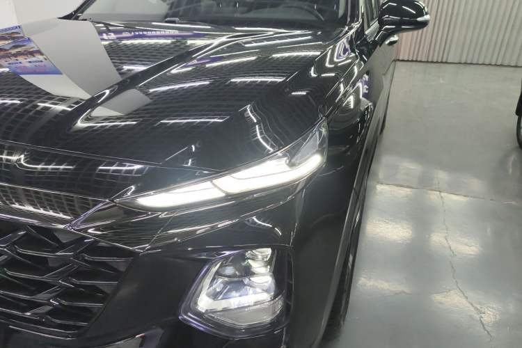 Used Hyundai Santa Fe 2023 Traveler 380T GDi Automatic Two-Wheel Drive GLX Elite Edition