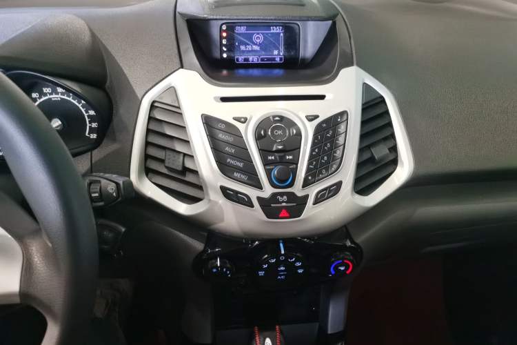 Used Ford EcoSport 2013 1.5L Automatic Fashion Model Audio And AC Panel